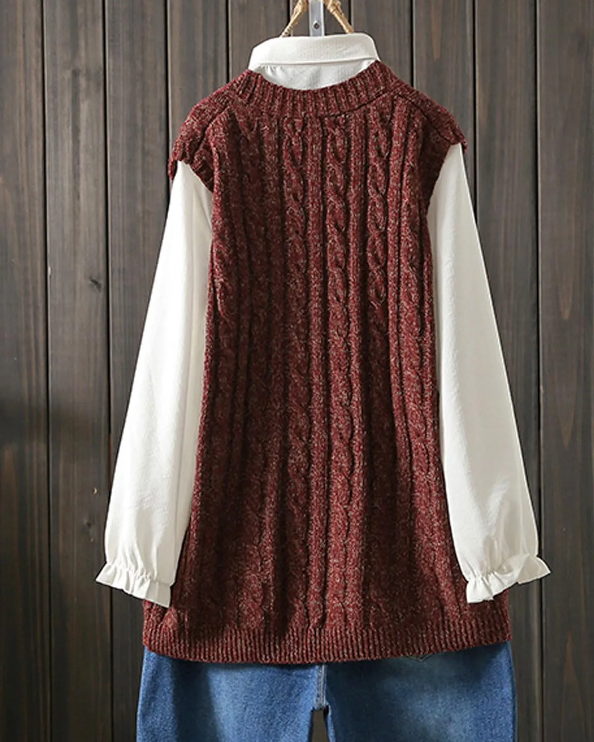 Women's Sweater Vest Sleeveless Button Down Knitted Cardigan Outwear with Pockets